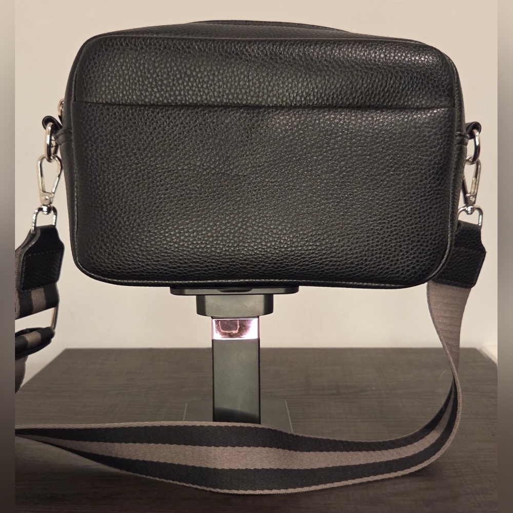 Set of 2 Vegan Leather Camera Crossbody Bags Black & Taupe Adjustable Straps - Picture 3 of 10